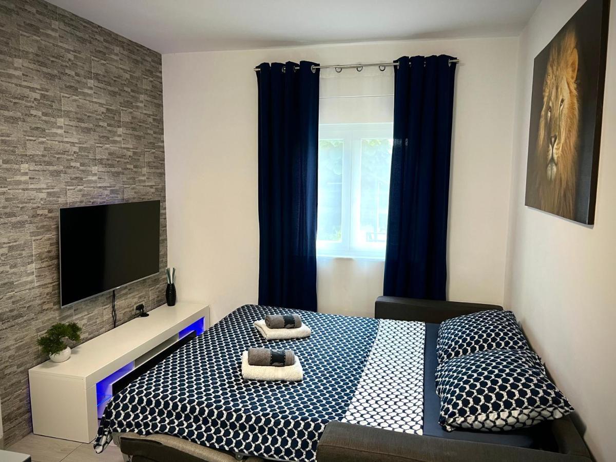 Apartman Rocan Върсар Екстериор снимка